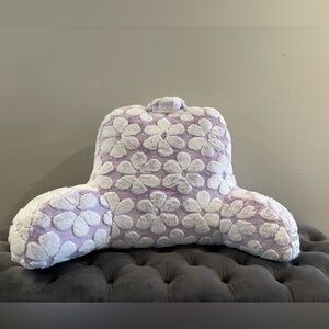 Back rest faux shearling